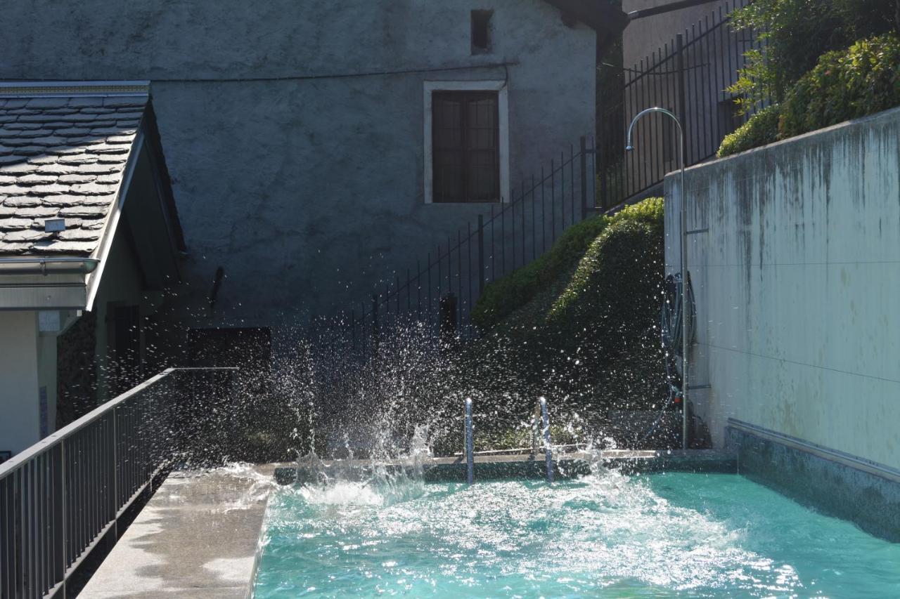 Casa Di Campagna Rosina Con Piscina E Vista Lago Gravedona Eksteriør billede