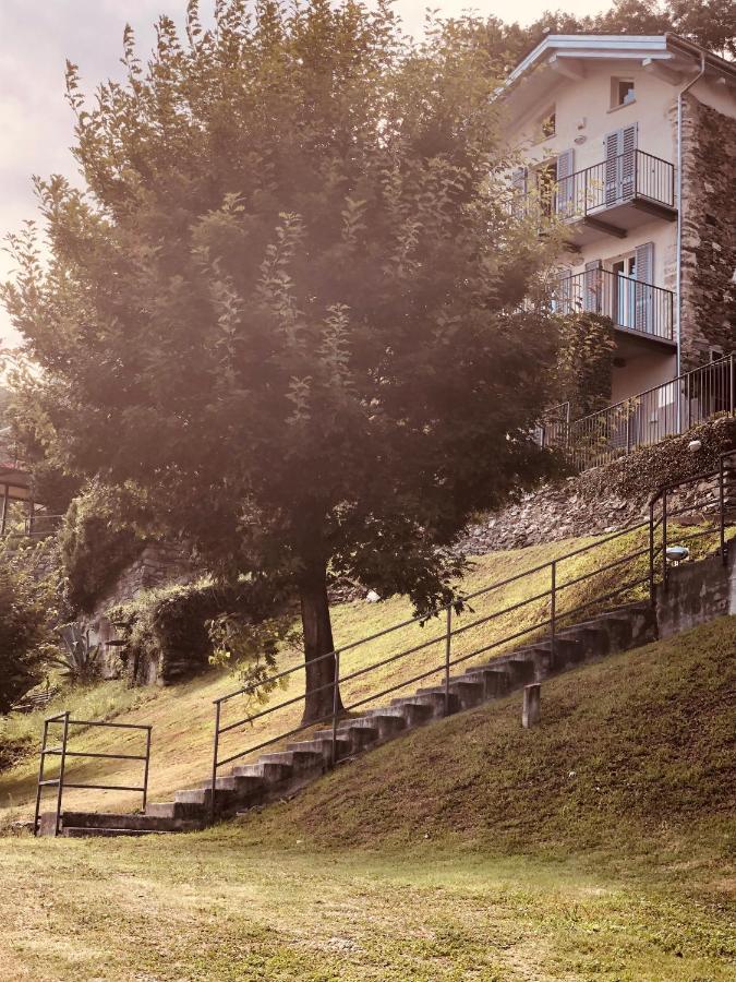 Casa Di Campagna Rosina Con Piscina E Vista Lago Gravedona Eksteriør billede