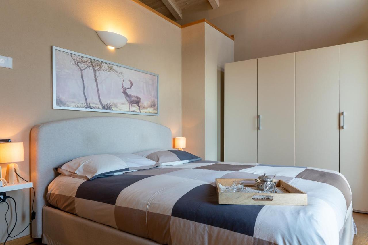 Casa Di Campagna Rosina Con Piscina E Vista Lago Gravedona Eksteriør billede