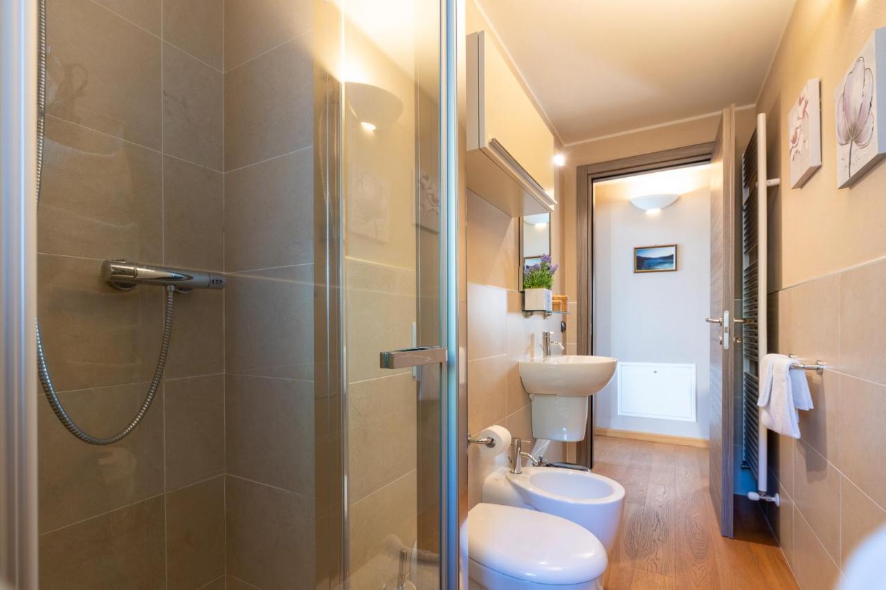 Casa Di Campagna Rosina Con Piscina E Vista Lago Gravedona Eksteriør billede