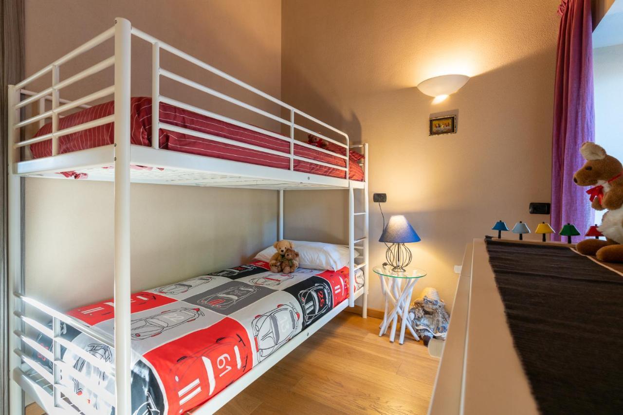 Casa Di Campagna Rosina Con Piscina E Vista Lago Gravedona Eksteriør billede